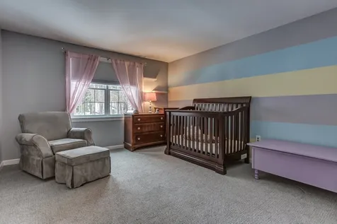 13 Barisano Way Nashua NH 03063