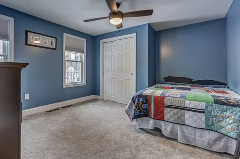 13 Barisano Way Nashua NH 03063