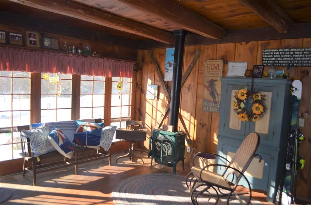 294 Western Avenue Henniker NH 03242