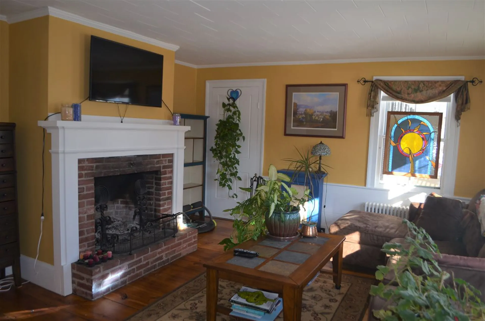 294 Western Avenue Henniker NH 03242