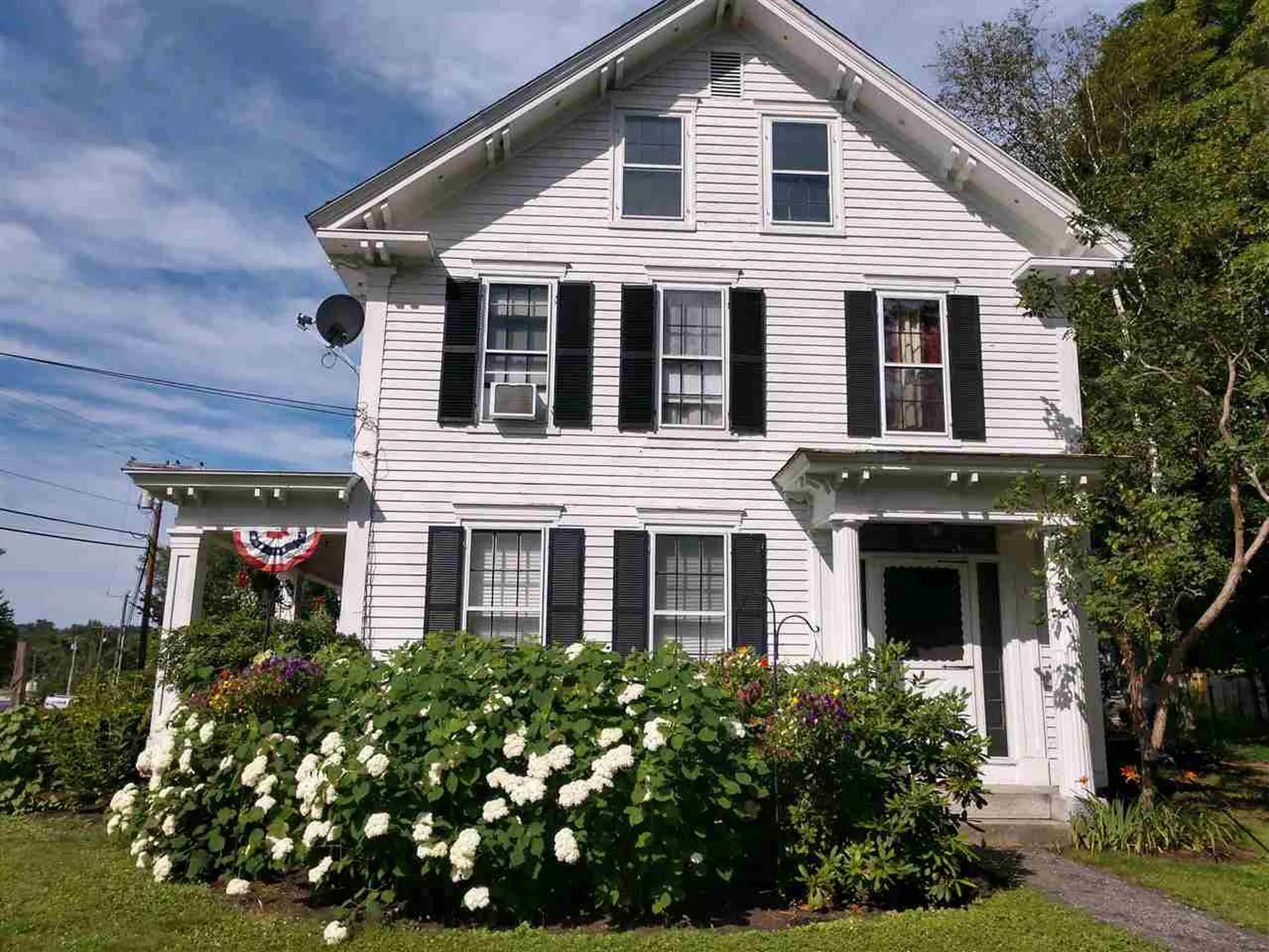 294 Western Avenue Henniker NH 03242