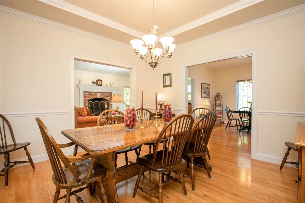 222 Middle Road Brentwood NH 03833