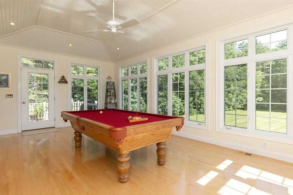 222 Middle Road Brentwood NH 03833