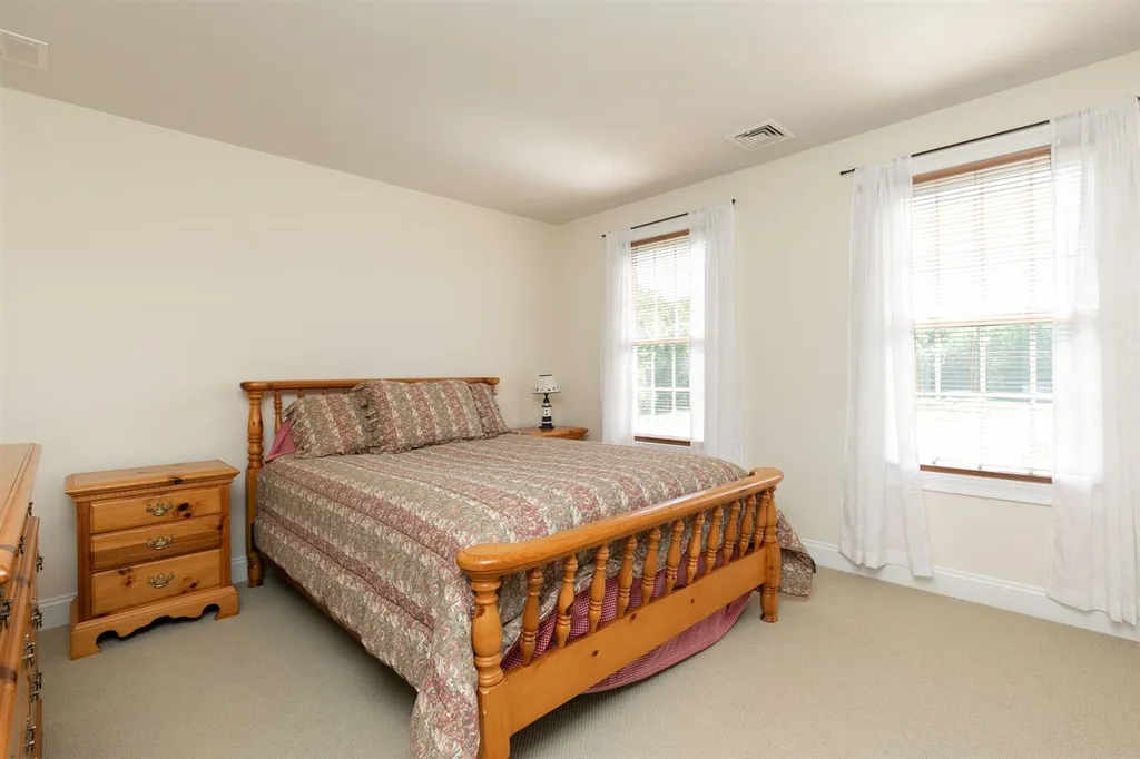 222 Middle Road Brentwood NH 03833