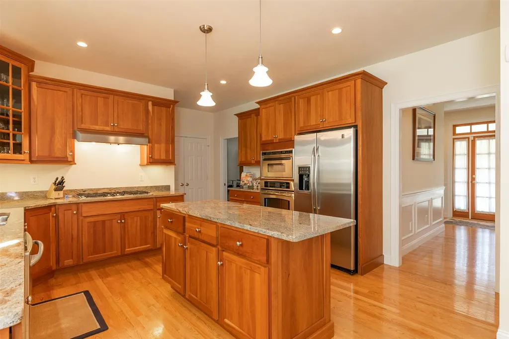 222 Middle Road Brentwood NH 03833