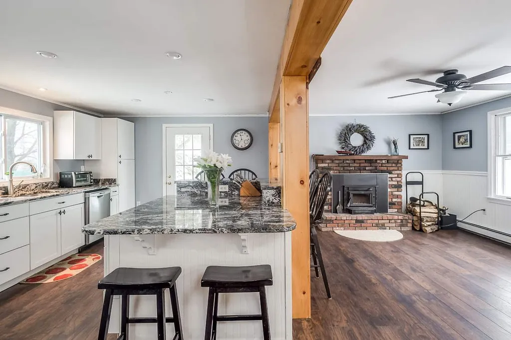 22 Swain Road Gilford NH 03249