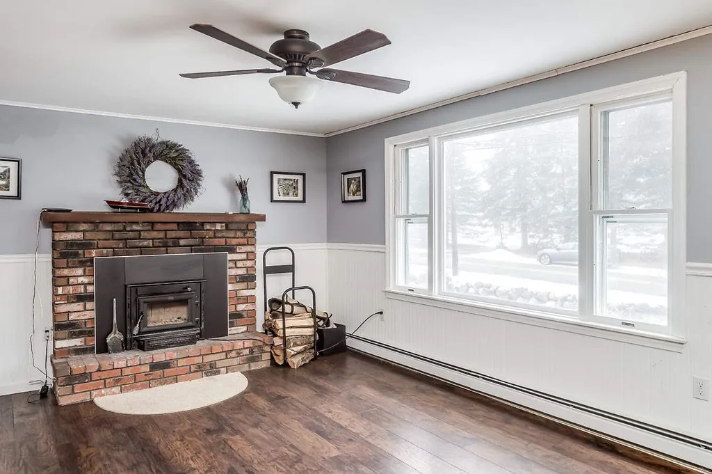 22 Swain Road Gilford NH 03249