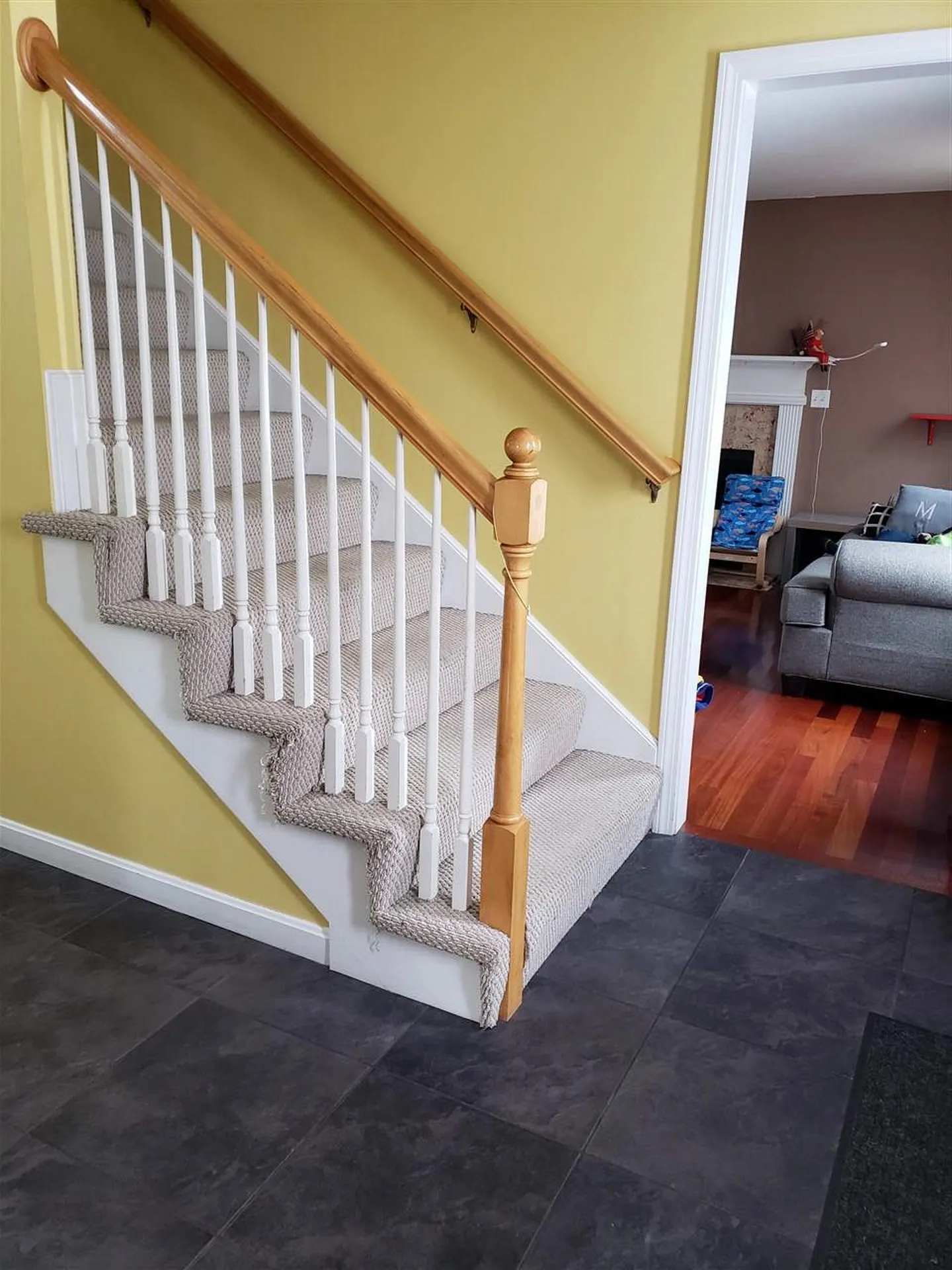 14 Normandy Way Nashua NH 03063