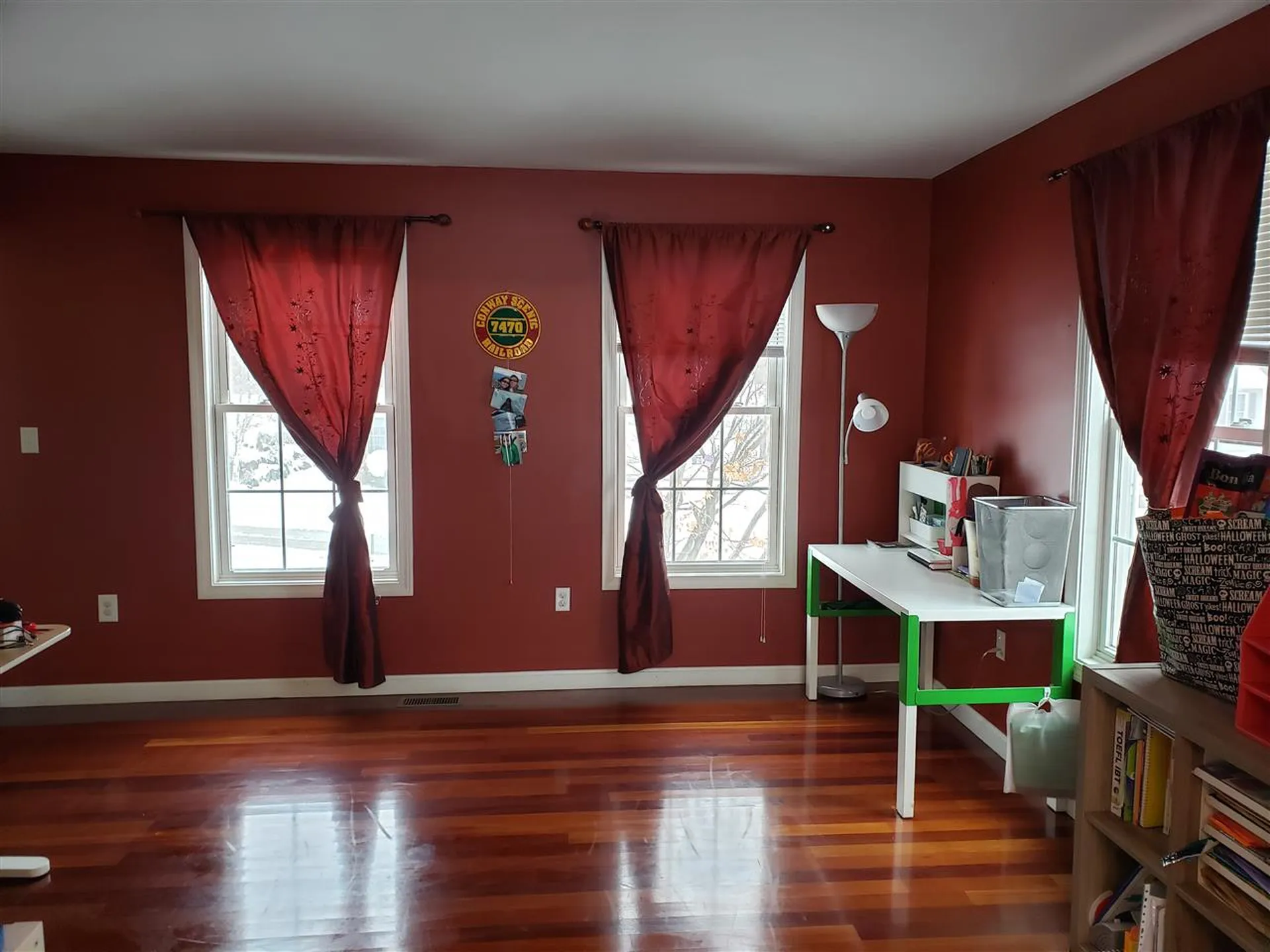 14 Normandy Way Nashua NH 03063