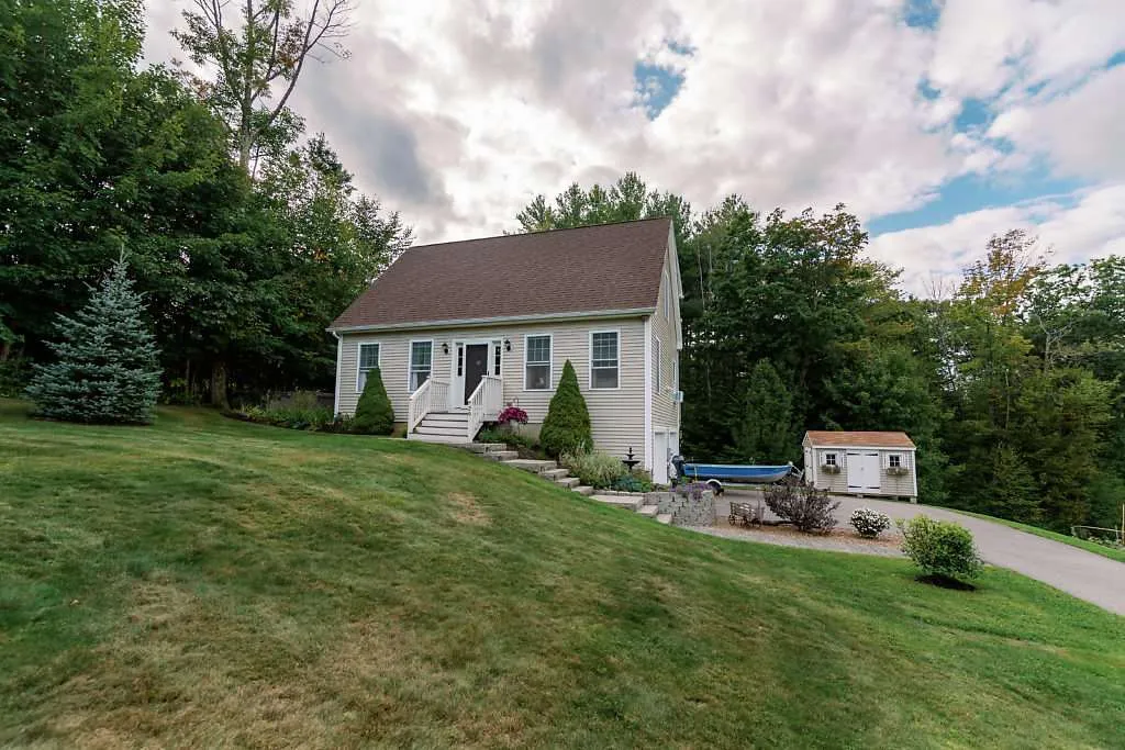 29 Pender Road Northwood NH 03261