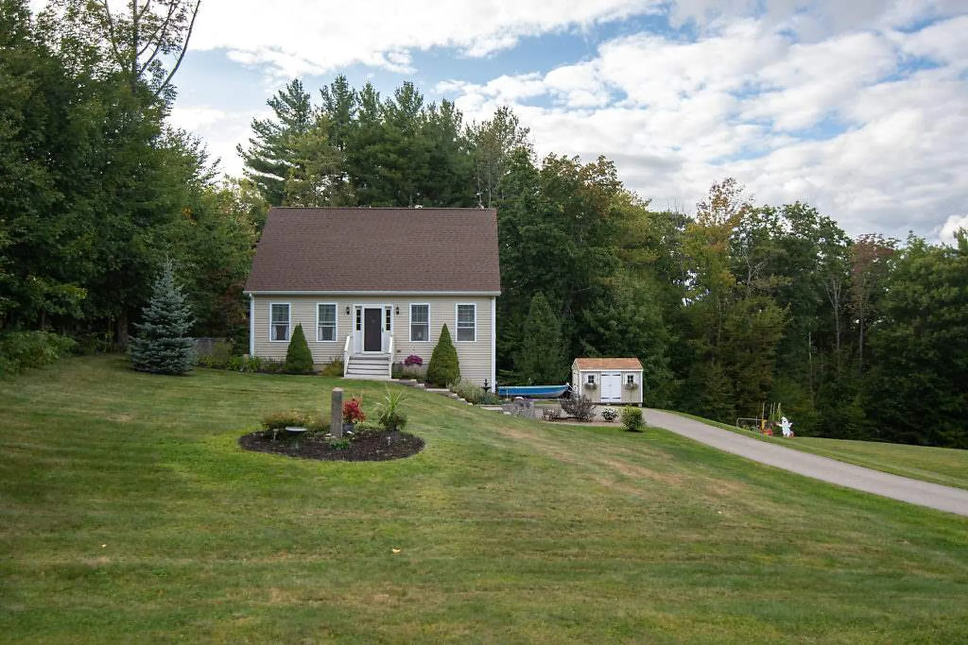 29 Pender Road Northwood NH 03261
