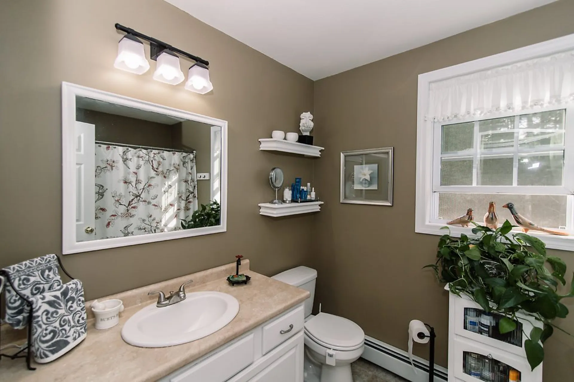 29 Pender Road Northwood NH 03261