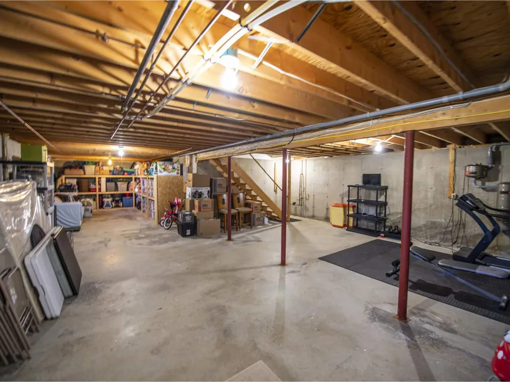 92 Woodrose Lane Colchester VT 05446