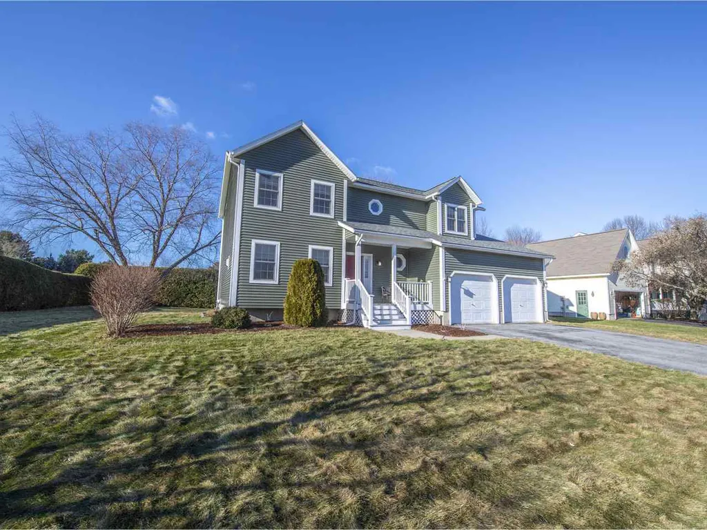 92 Woodrose Lane Colchester VT 05446