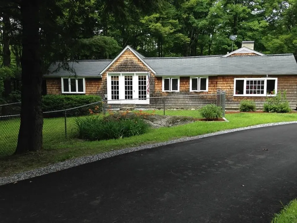341 Flanders Road Henniker NH 03242