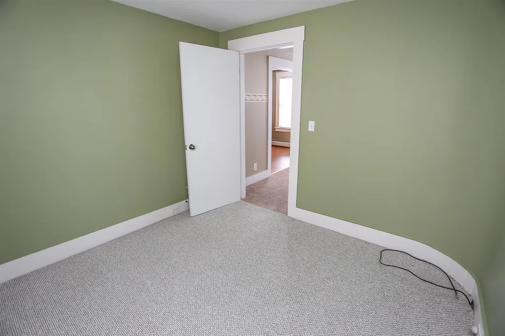 29 Harvard Street Nashua NH 03060