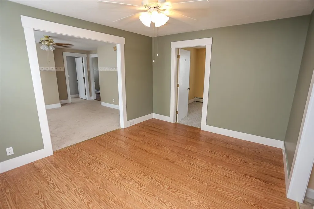 29 Harvard Street Nashua NH 03060