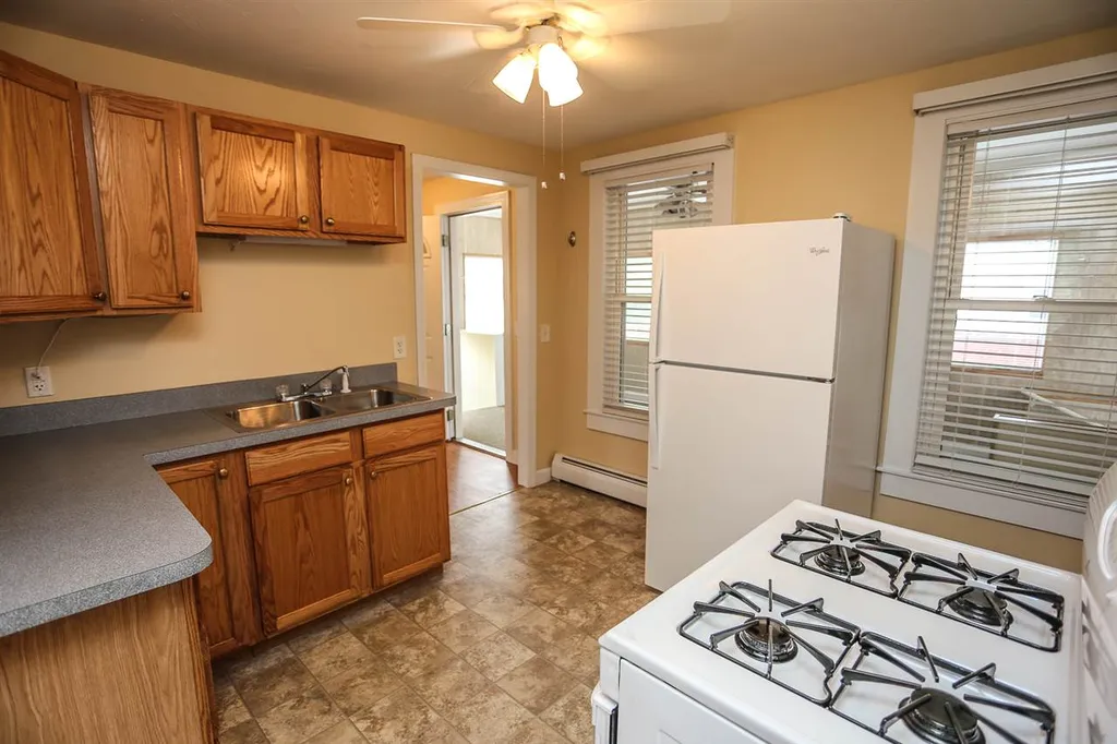 29 Harvard Street Nashua NH 03060