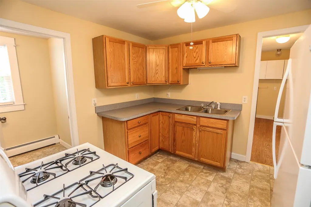29 Harvard Street Nashua NH 03060