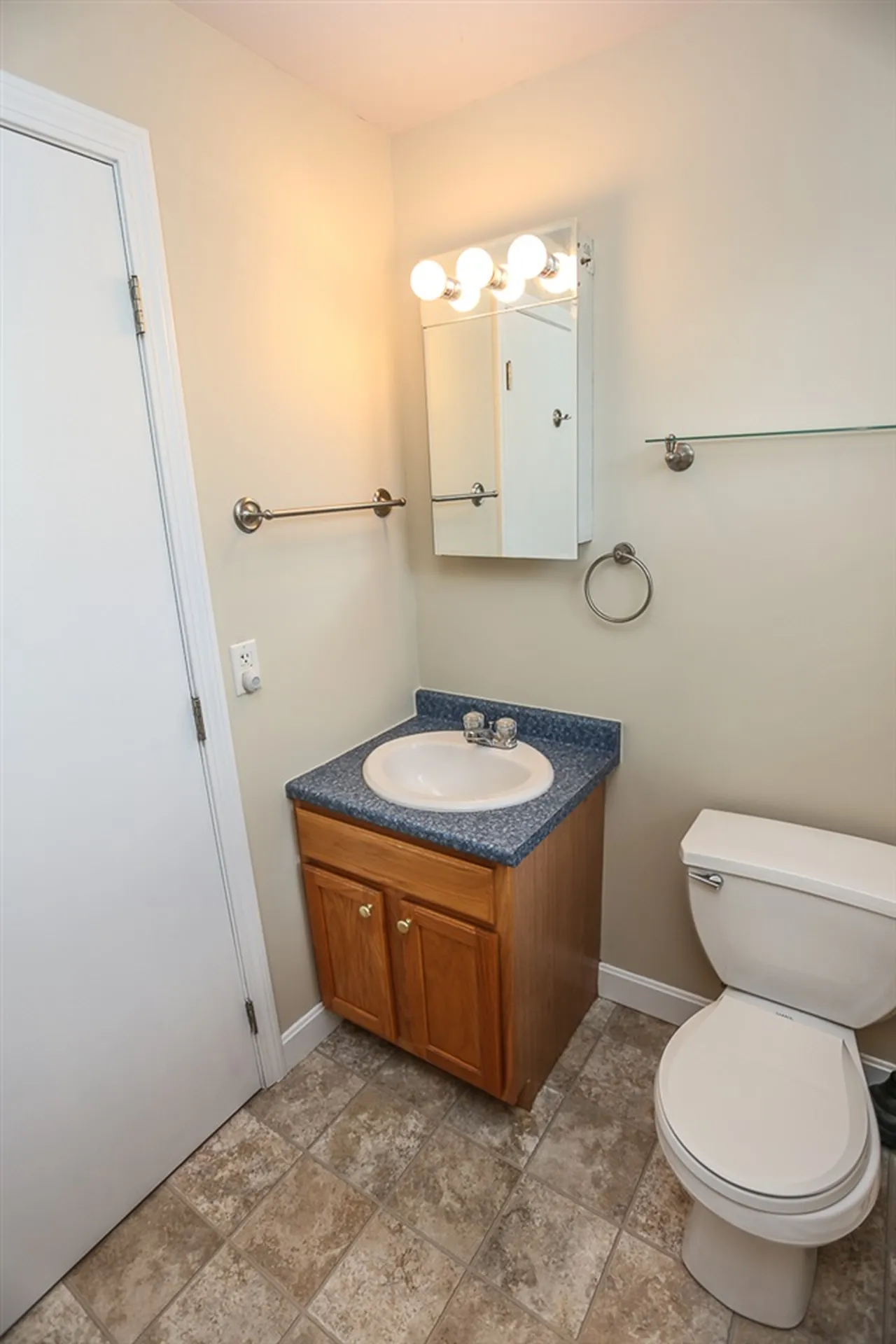 29 Harvard Street Nashua NH 03060