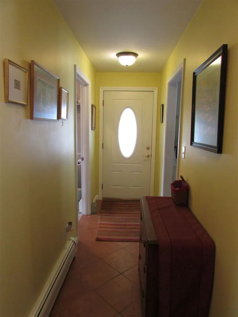98 Algonquin Road Enfield NH 03748