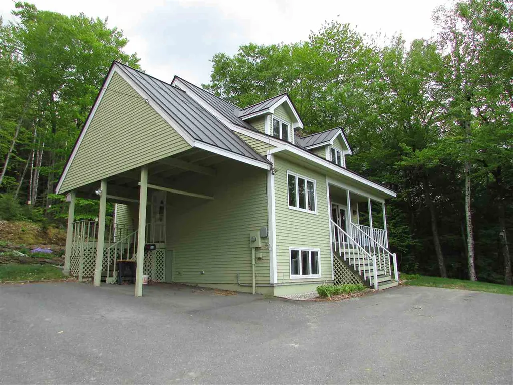 98 Algonquin Road Enfield NH 03748