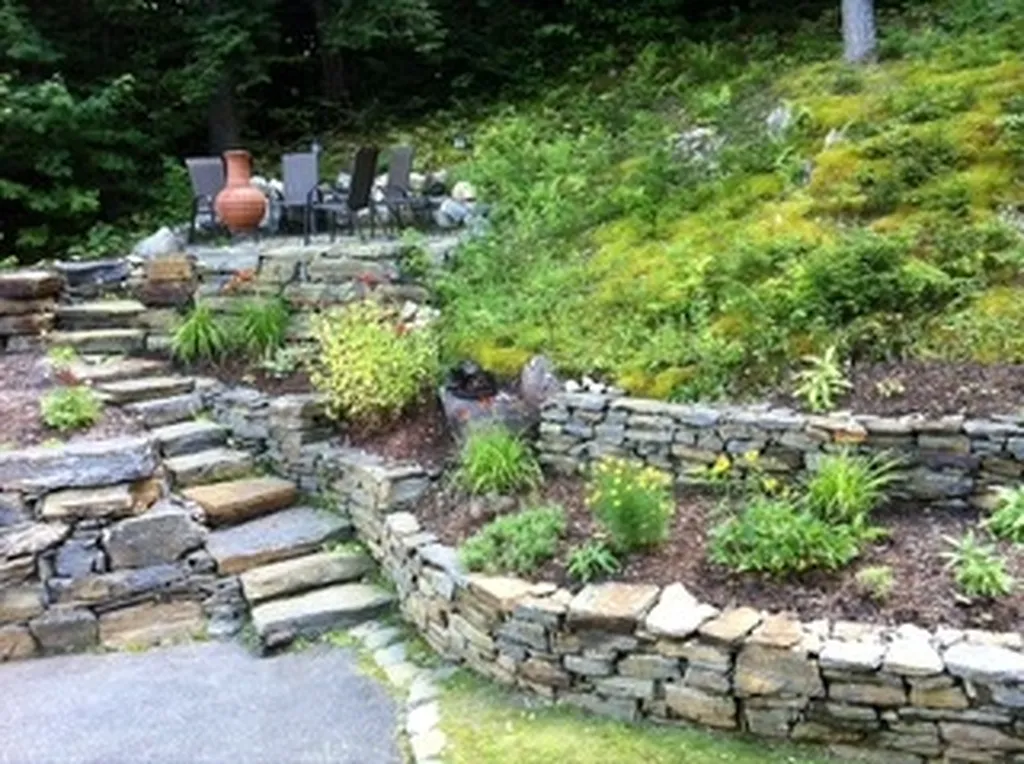 98 Algonquin Road Enfield NH 03748