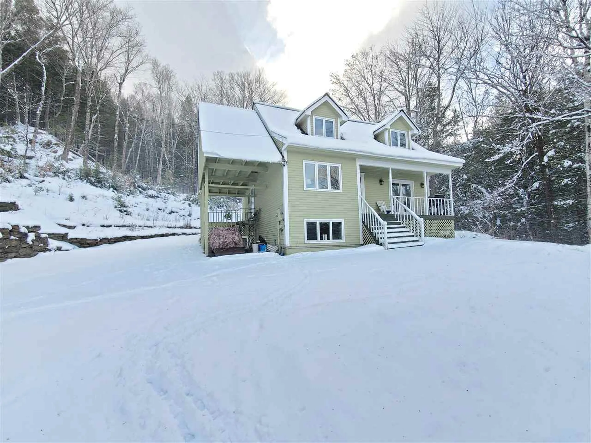 98 Algonquin Road Enfield NH 03748