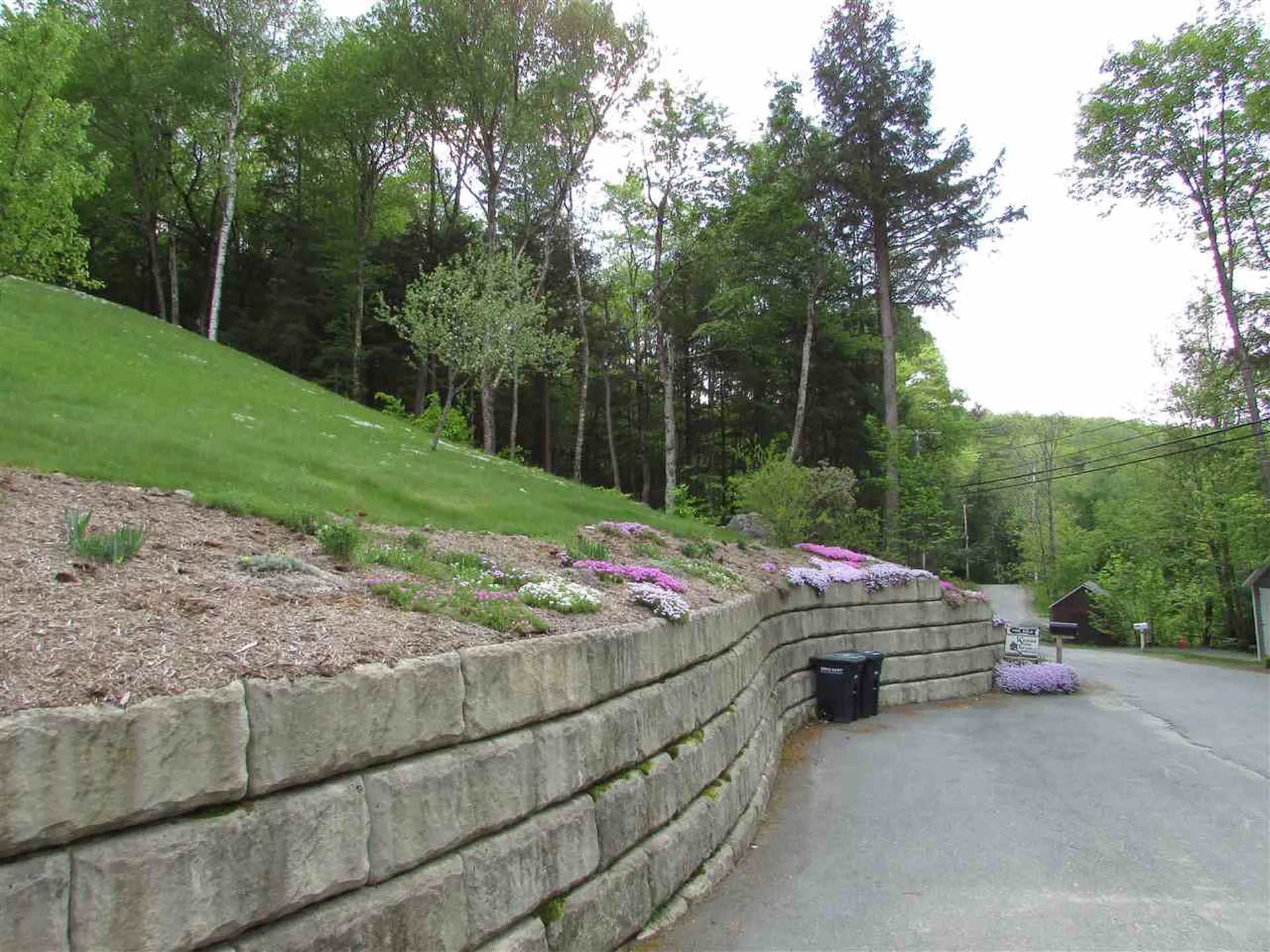 98 Algonquin Road Enfield NH 03748