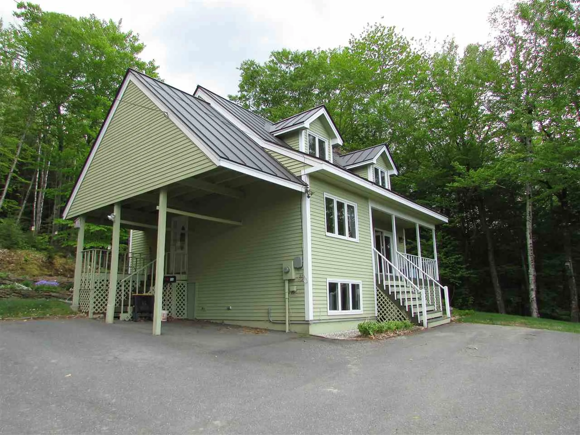98 Algonquin Road Enfield NH 03748