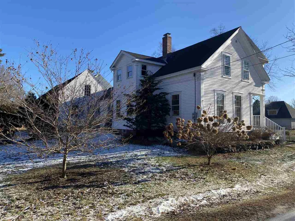 61 Woodland Road North Hampton NH 03862