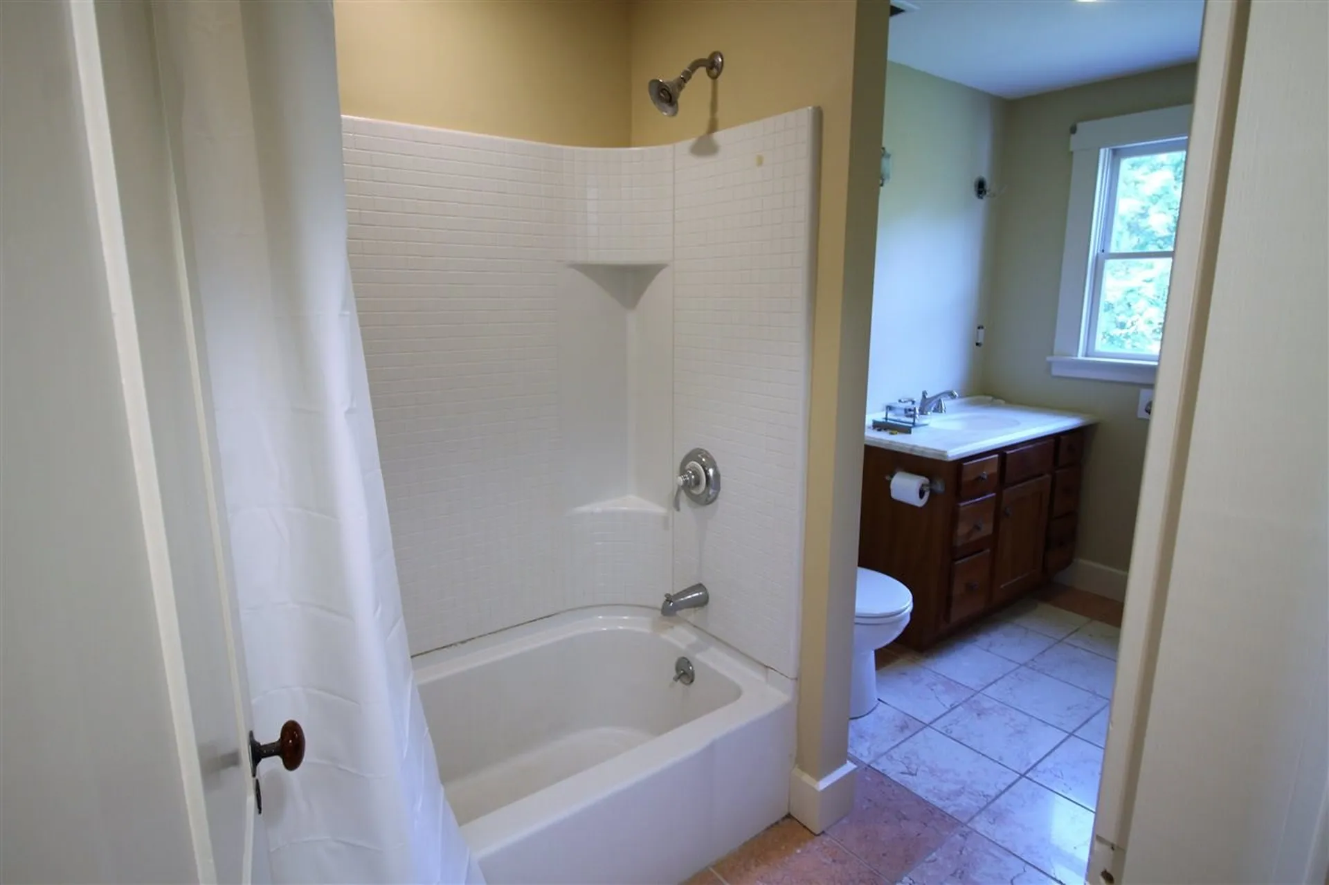 61 Woodland Road North Hampton NH 03862