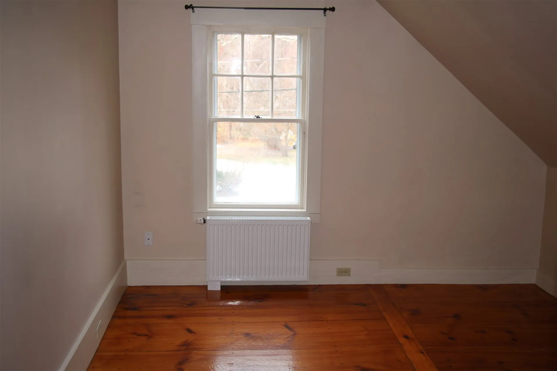 61 Woodland Road North Hampton NH 03862