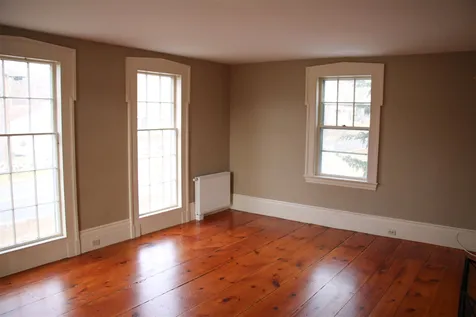 61 Woodland Road North Hampton NH 03862