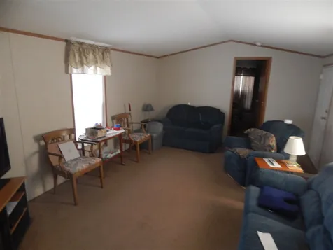 6 Joy Avenue Belmont NH 03220