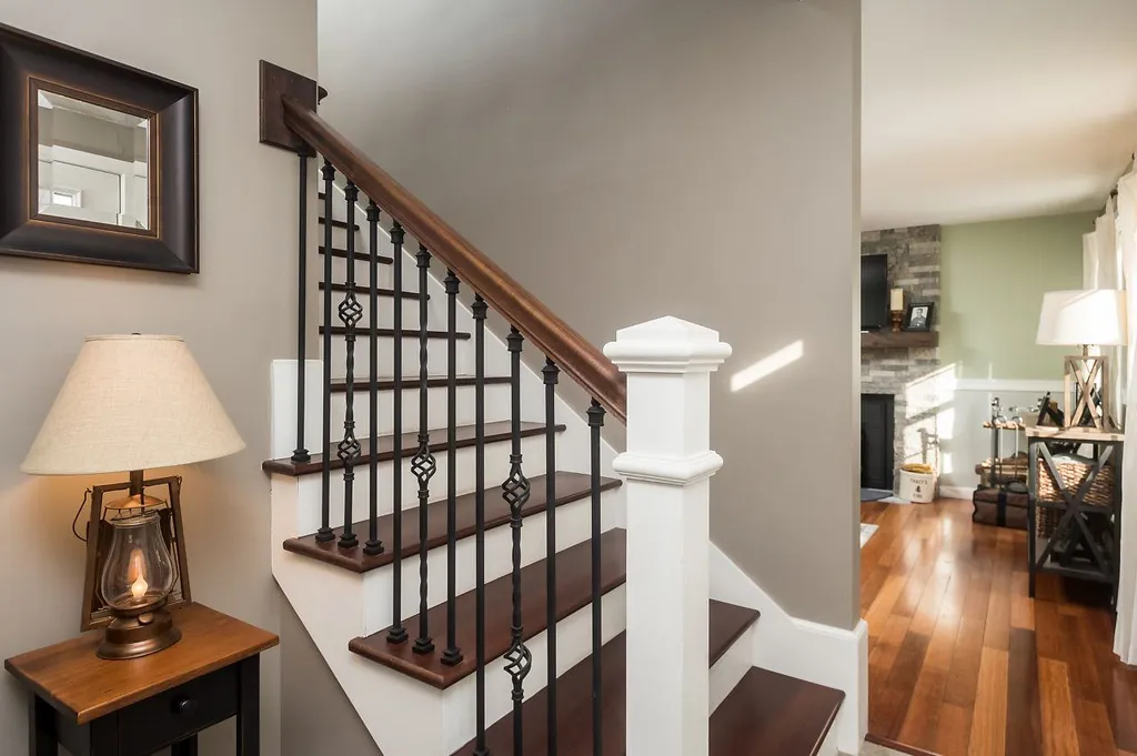 33 Pray Street Rochester NH 03868