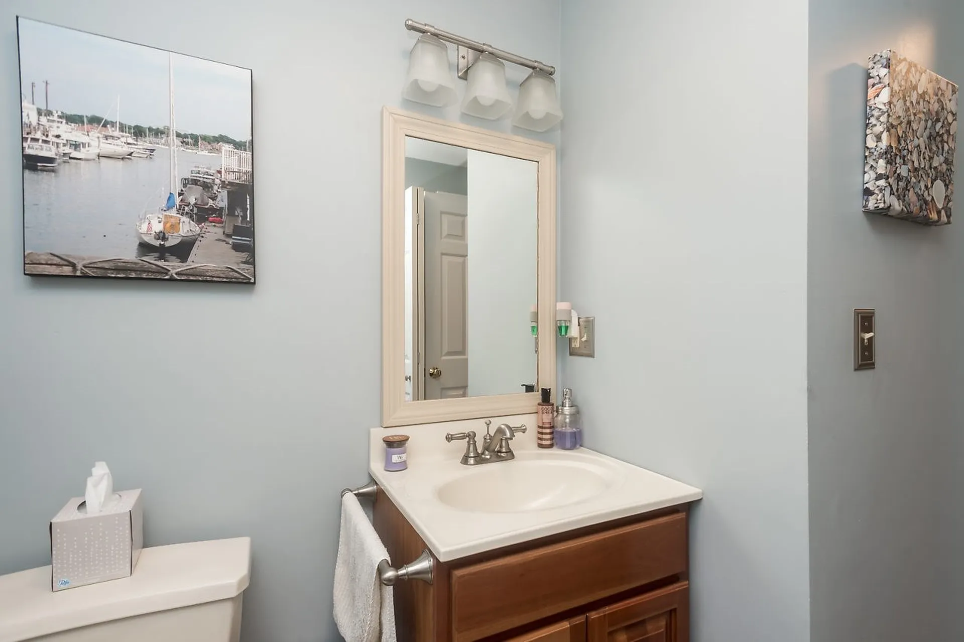 33 Pray Street Rochester NH 03868