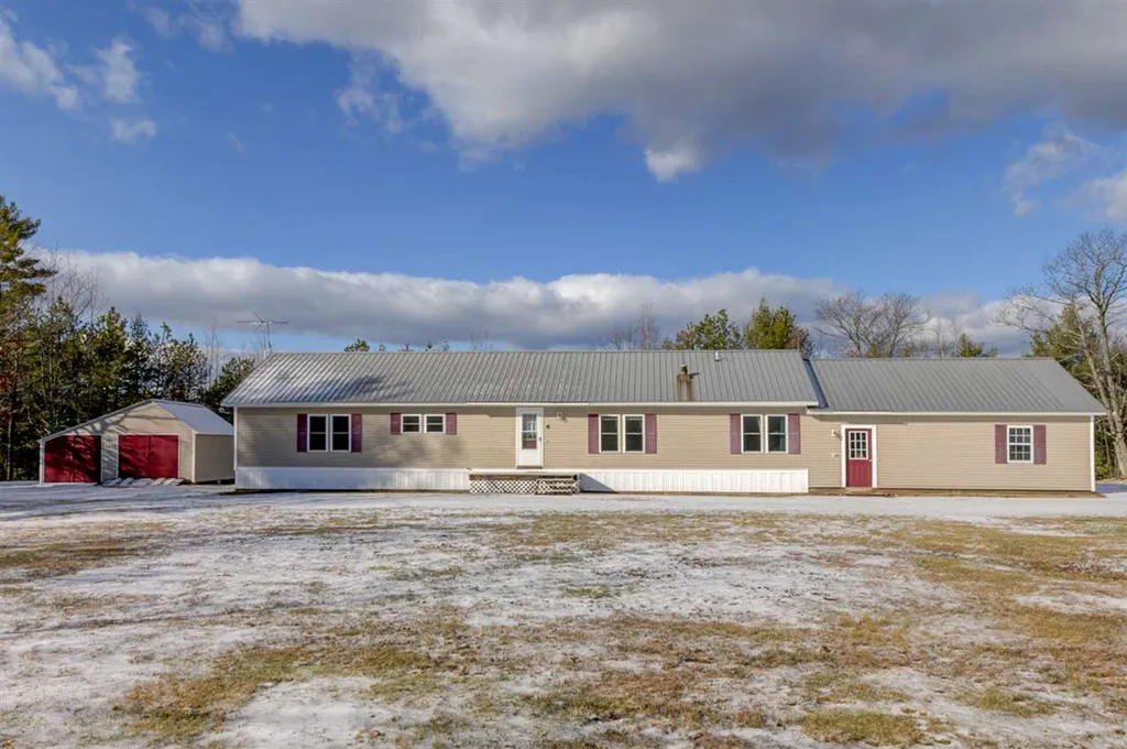6 Franks Way Fryeburg ME 04037