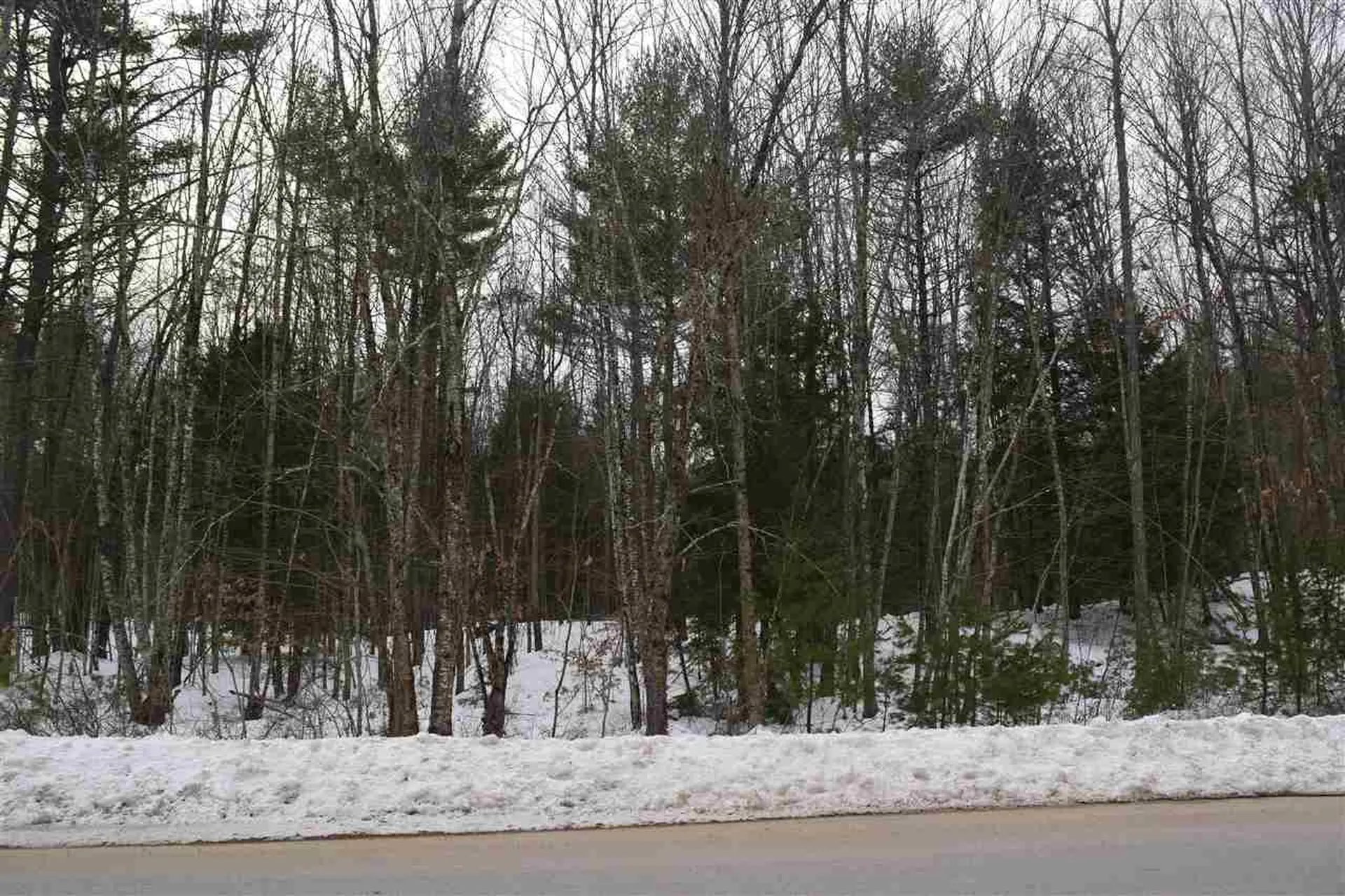 100 Olde Bridge Lane Epping NH 03042
