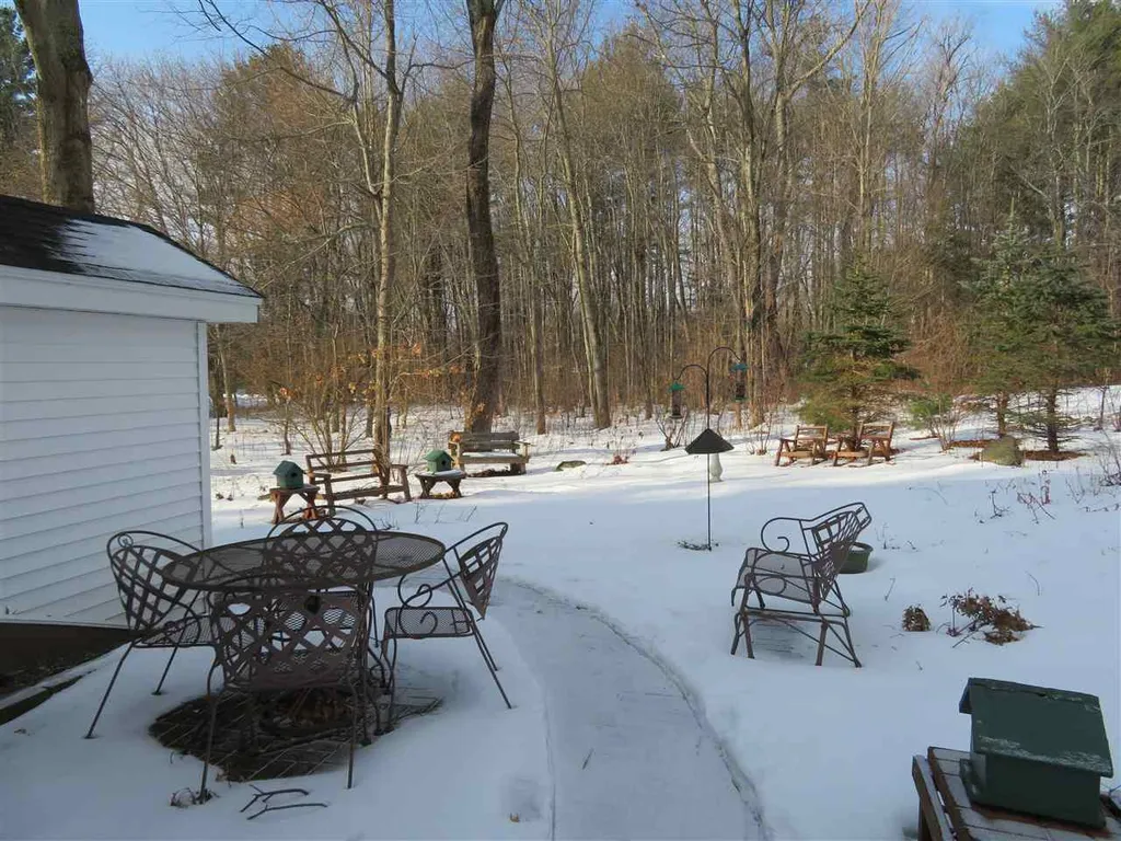 9 Drinkwater Road Exeter NH 03833