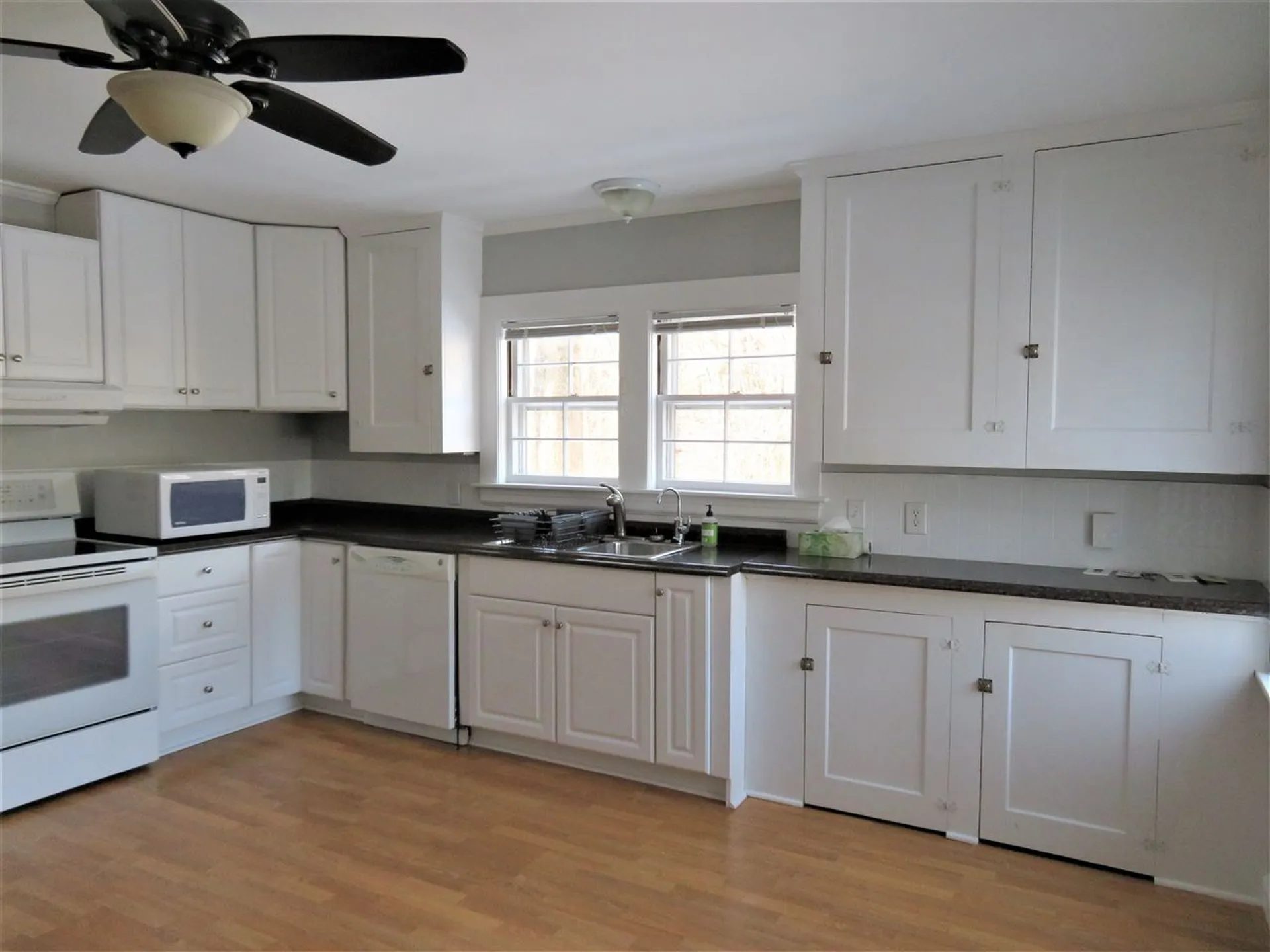 9 Drinkwater Road Exeter NH 03833
