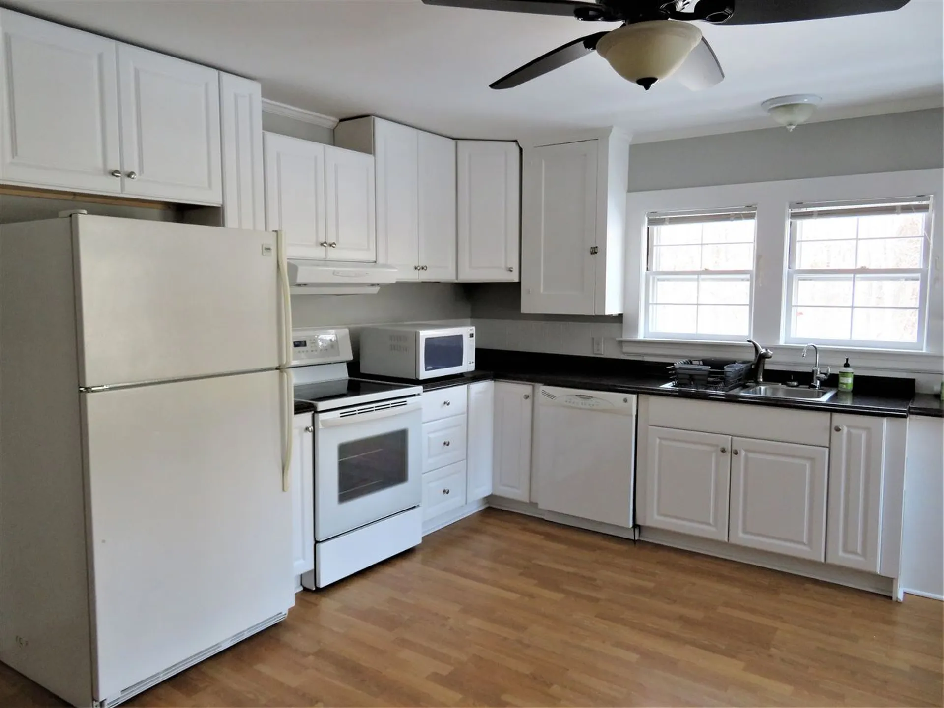 9 Drinkwater Road Exeter NH 03833