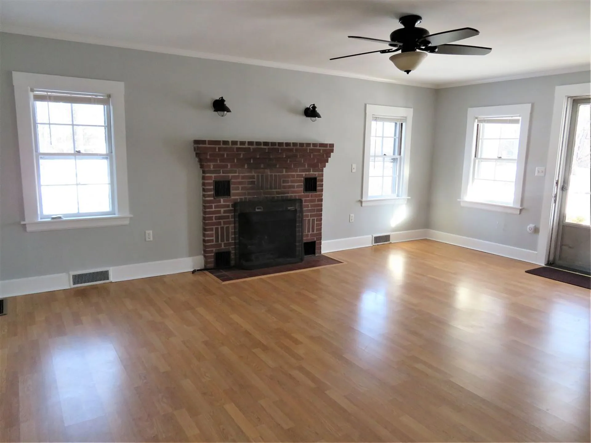 9 Drinkwater Road Exeter NH 03833
