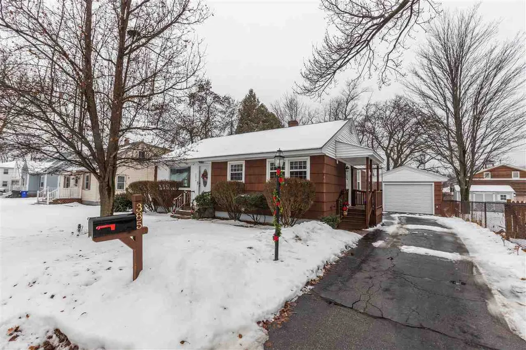 385 Hill Street Manchester NH 03102