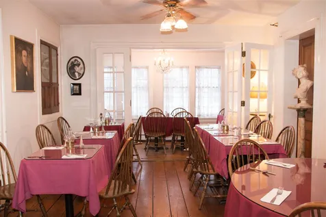 18 North Main Street Waterbury VT 05676