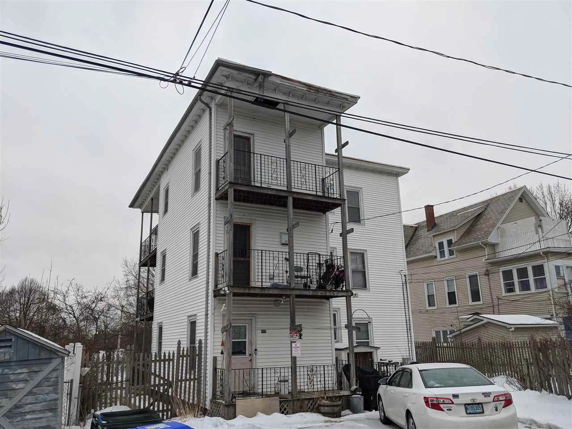 438 Auburn Street Manchester NH 03103