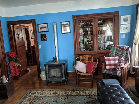 438 Auburn Street Manchester NH 03103