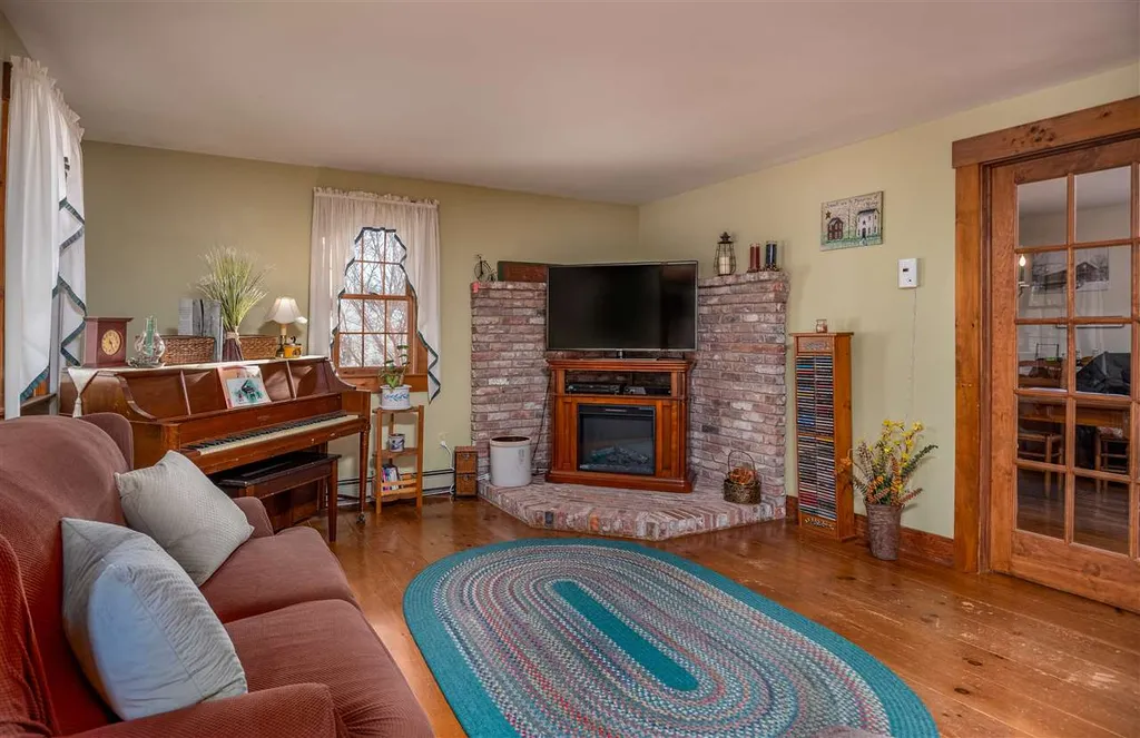 81 Knox Lane Berwick ME 03901