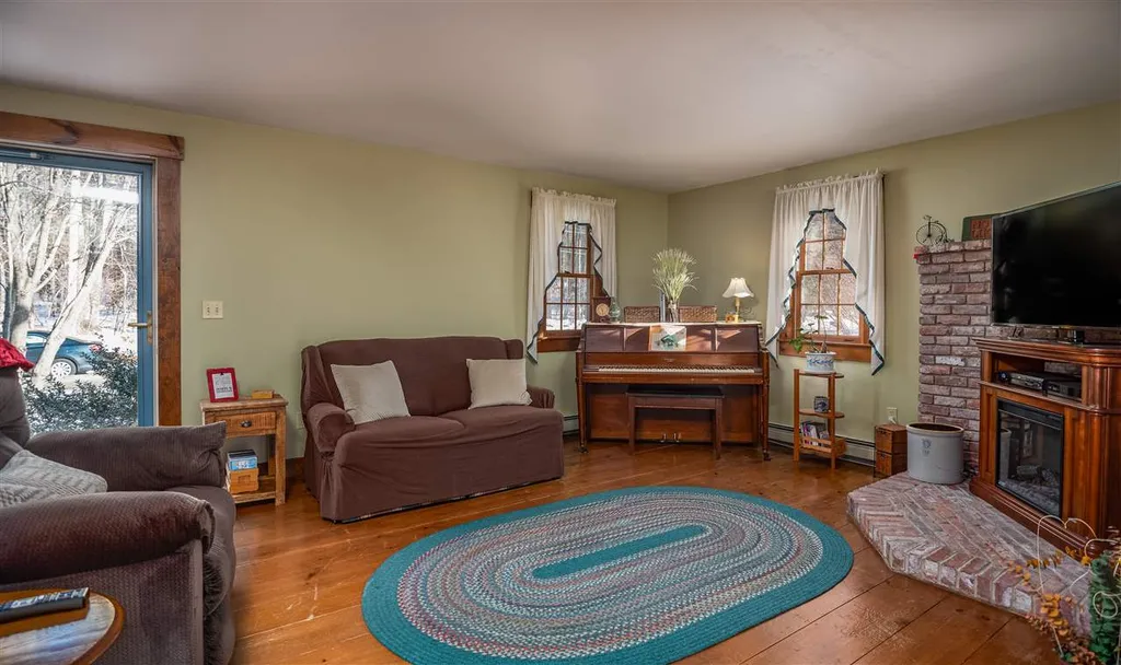 81 Knox Lane Berwick ME 03901