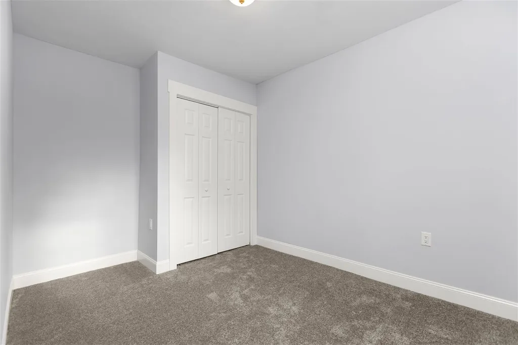 230 Ash Swamp Road Newmarket NH 03857